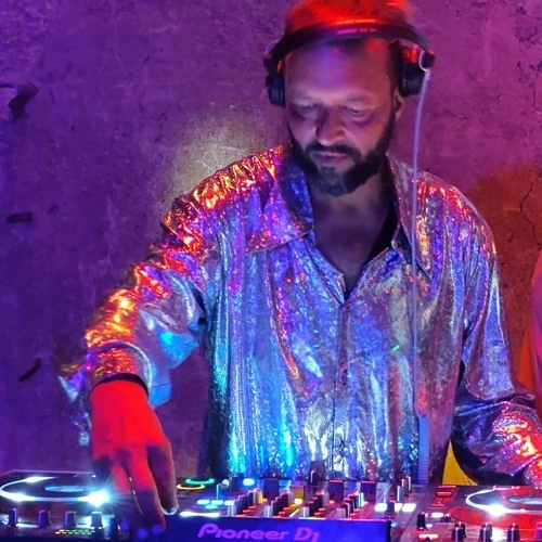 DJ BADAWAN