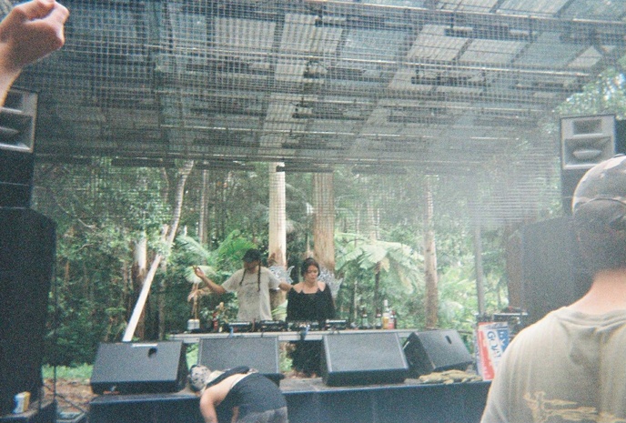 PLAZA (Matriark + DJ IBON))