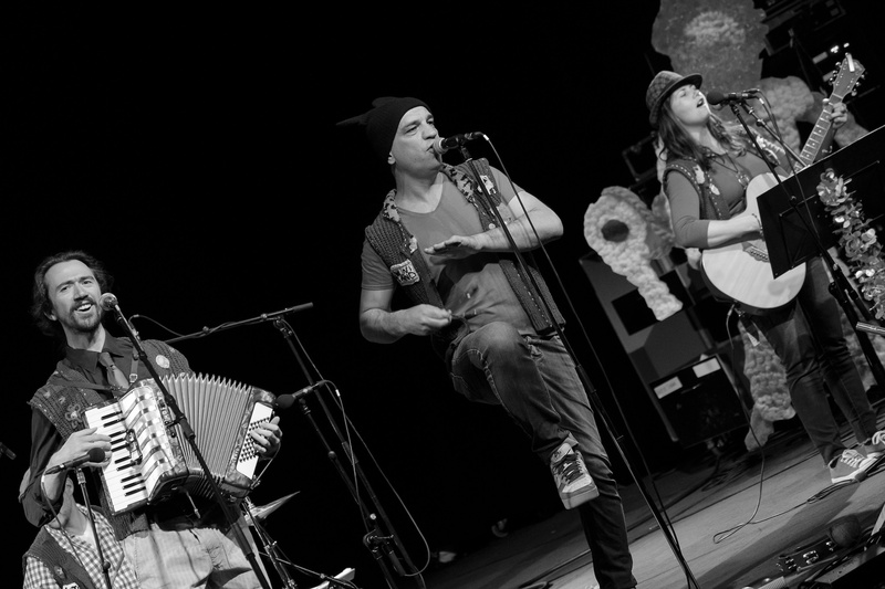 Famili­en­konzert: Znüniband (CH)