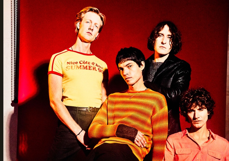 TEMPLES (UK) + METRO VERLAINE (FR)