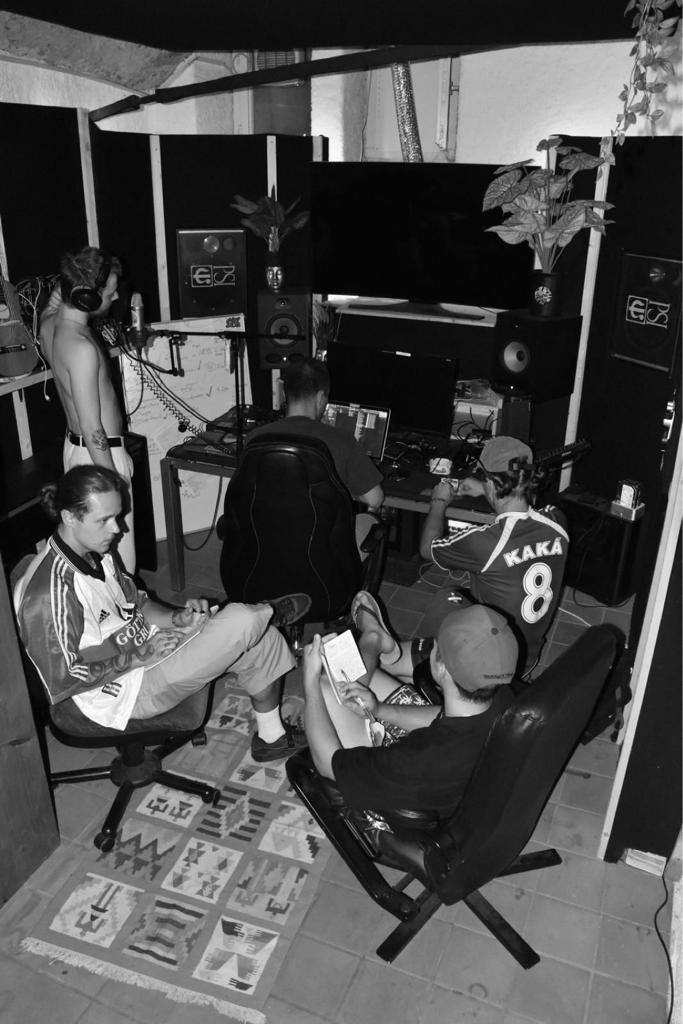 S.A.7, Friorité, Zonedout776, Civic3mille, Mezita & Wuwu