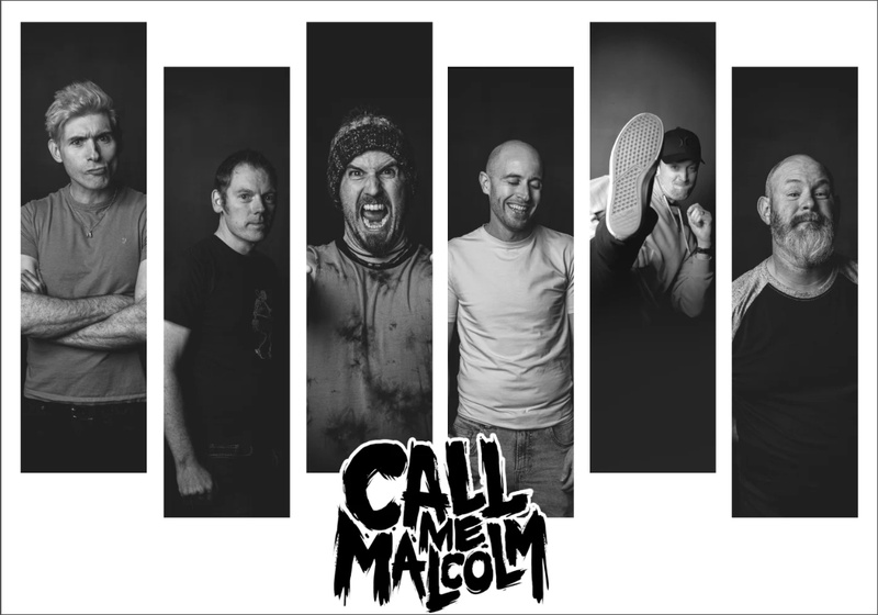 Call Me Malcolm (UK)  // Todos Destinos (CH)