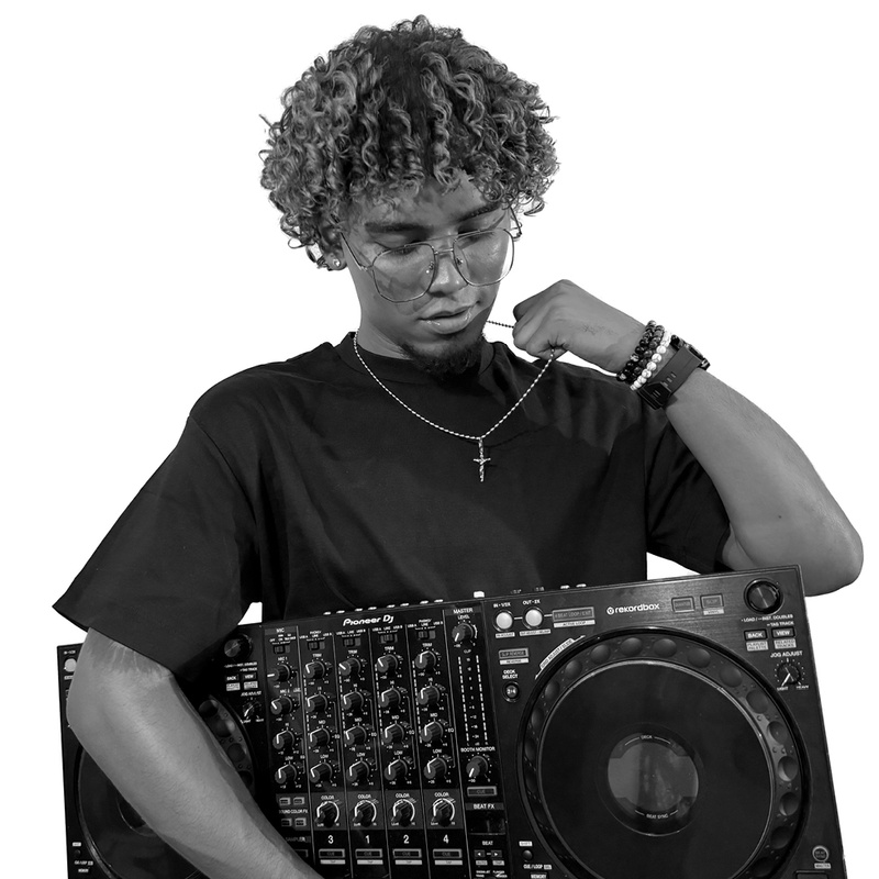DJ ARIAS