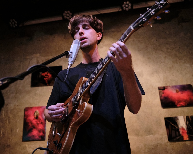 Dimitri Howald & Amnis Strings