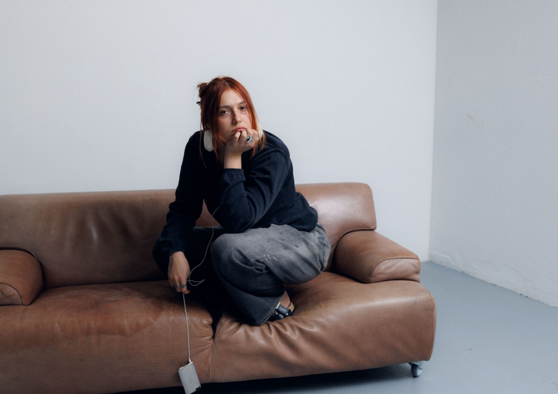 Leila (CH) : 20 SOMETHING CLUB TOUR