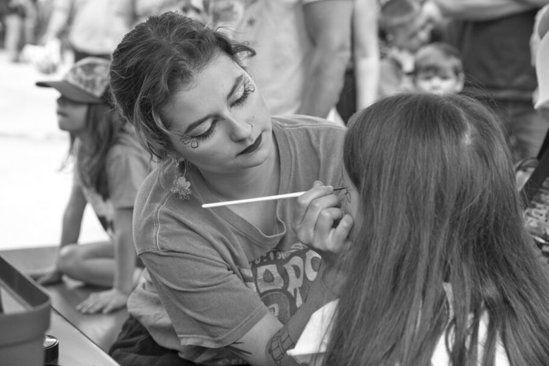 Gratiskonzert: Kinderprogramm mit dem Kindertheater Lampefieber & Hilfssheriff Tom (CH)