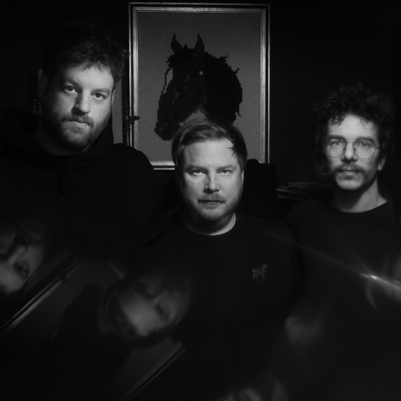 Beurre / Support: Crooked Eyes I Gaskessel Bern